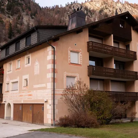 Chasa Minschuns 4 * Tschierv